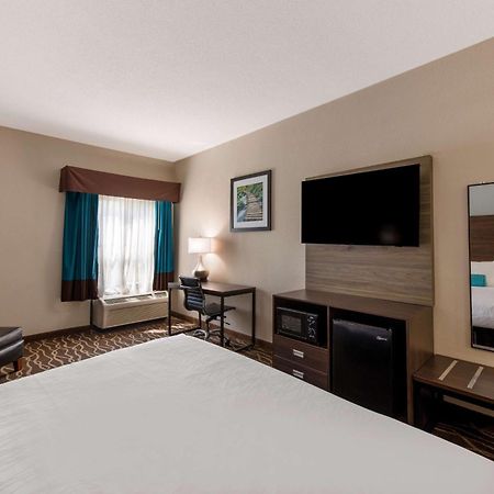 Best Western Albemarle Inn Buitenkant foto