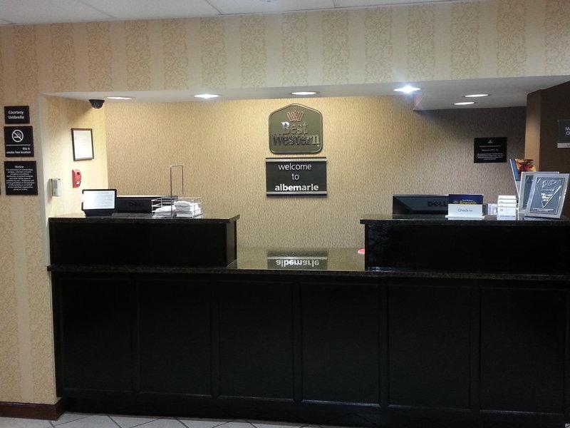 Best Western Albemarle Inn Buitenkant foto